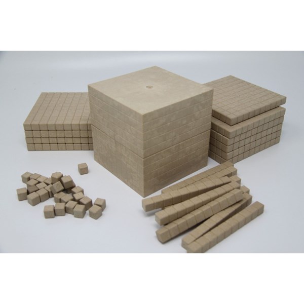RE-WOOD® Zehnersystemsatz, 121 Teile, in Stapelbox