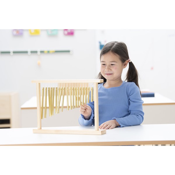 Bar-Chimes mit Holz-Stativ